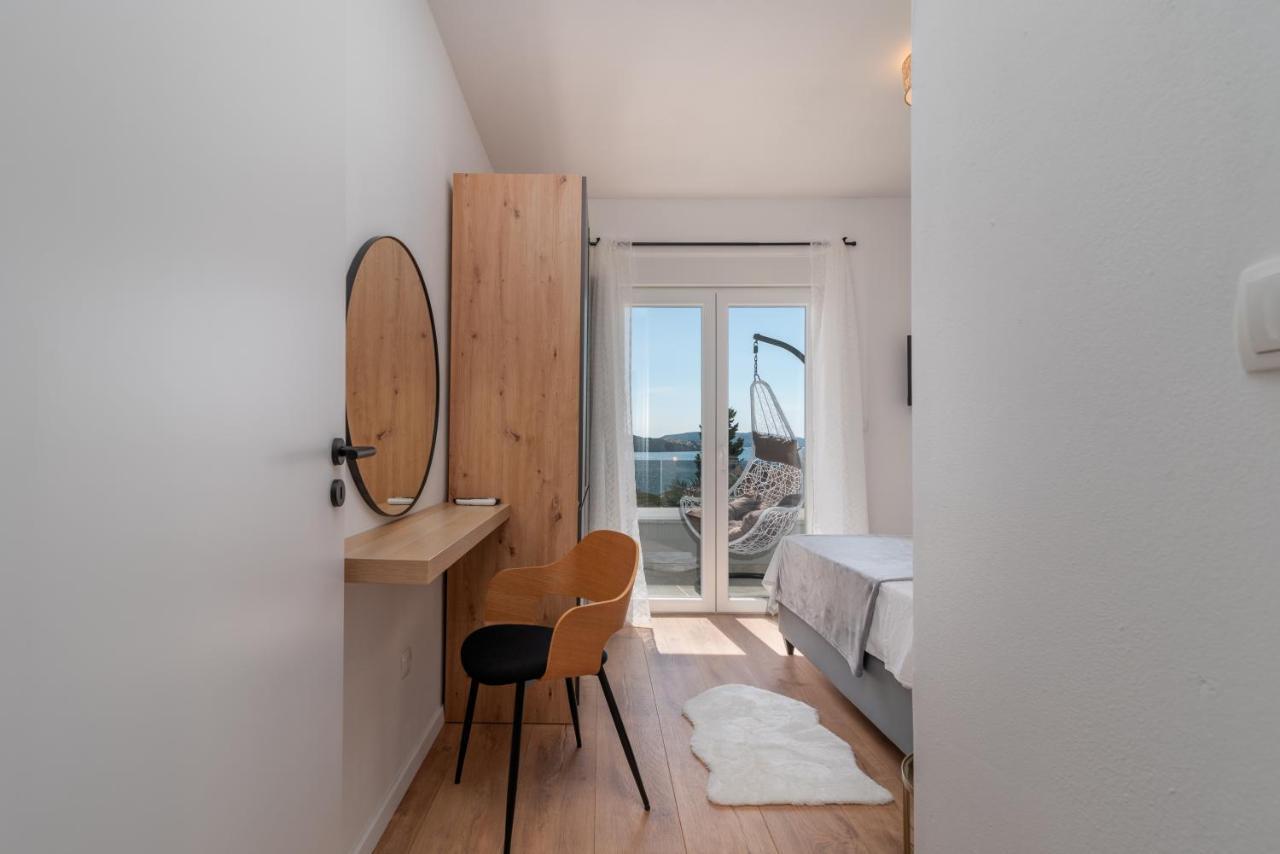 Villa Eight By Villa Kuzmanic Trogir Exteriör bild