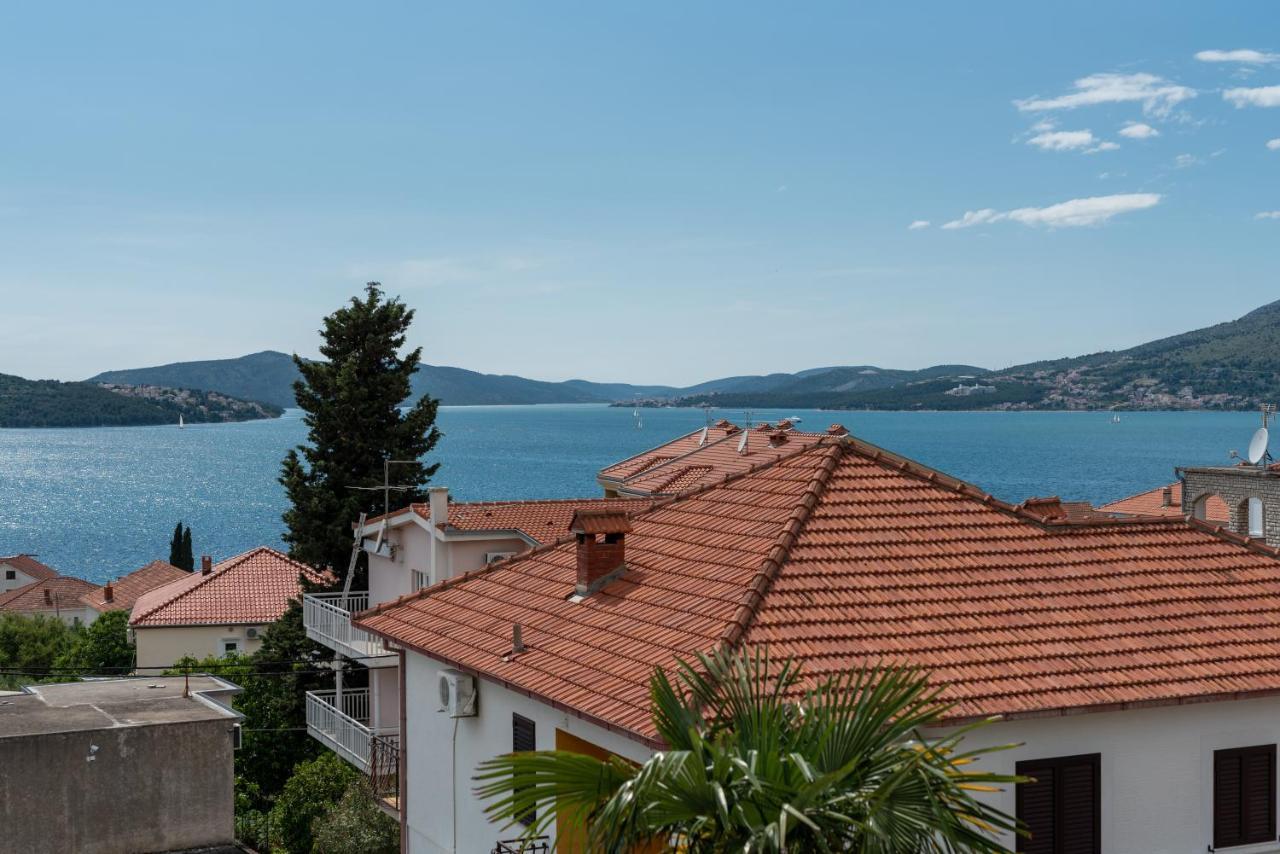Villa Eight By Villa Kuzmanic Trogir Exteriör bild