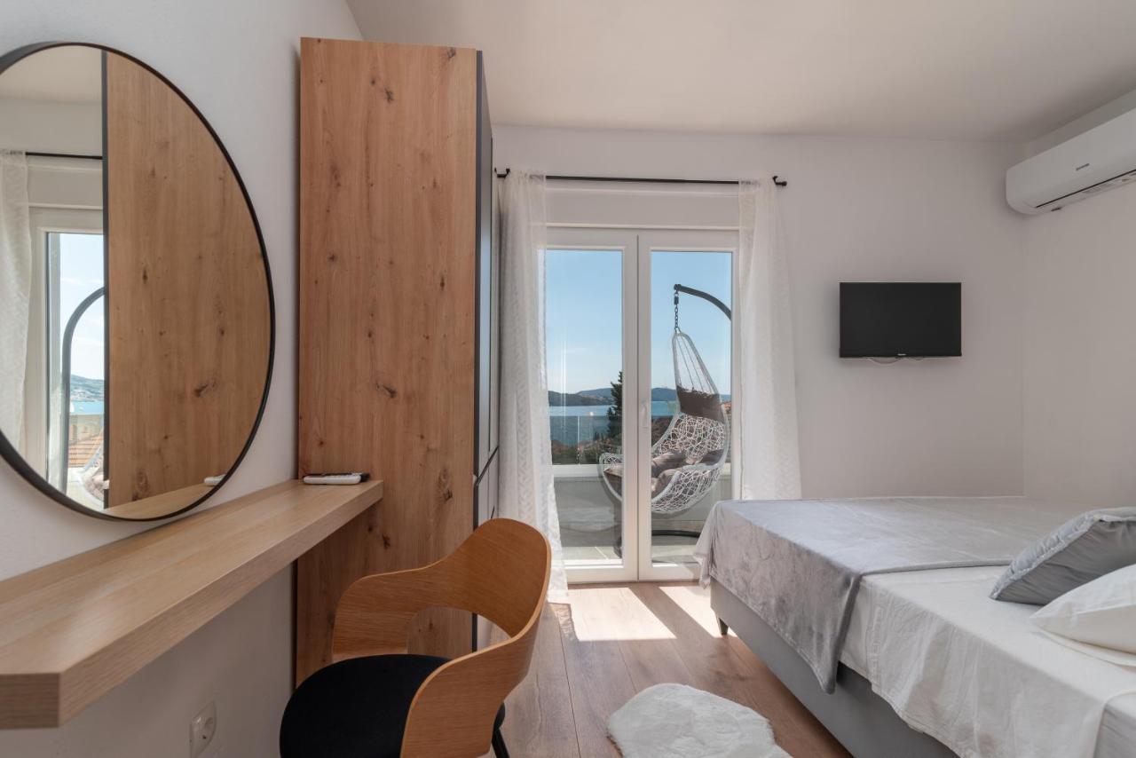 Villa Eight By Villa Kuzmanic Trogir Exteriör bild